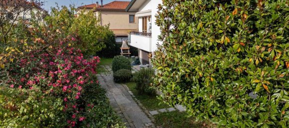 8 rooms House in Mogliano Veneto, Italy No. 222935 24