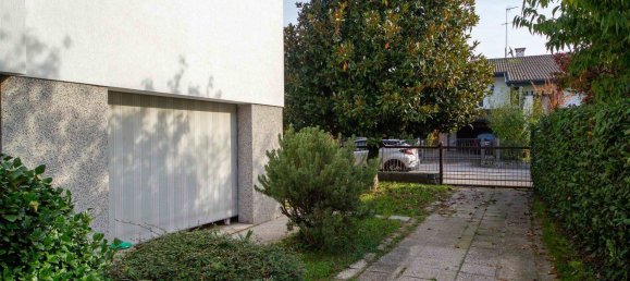 8 rooms House in Mogliano Veneto, Italy No. 222935 27