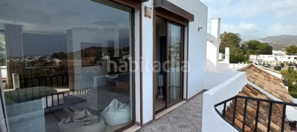 4 bedrooms Townhouse in La Quinta, Spain No. 120819 8