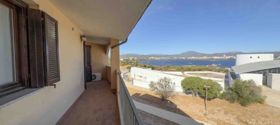 Apartamento T2 em Olbia, Italy N.º 339664 16