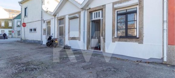 3 bedrooms House in Vila Nova de Gaia, Portugal No. 36024 28