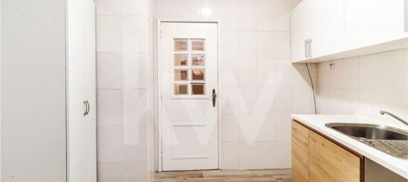 3 bedrooms House in Vila Nova de Gaia, Portugal No. 36024 11