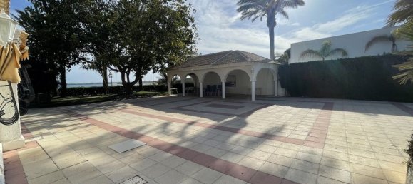 6 Schlafzimmer Haus in Alicante, Spain, Nr. 189263 3