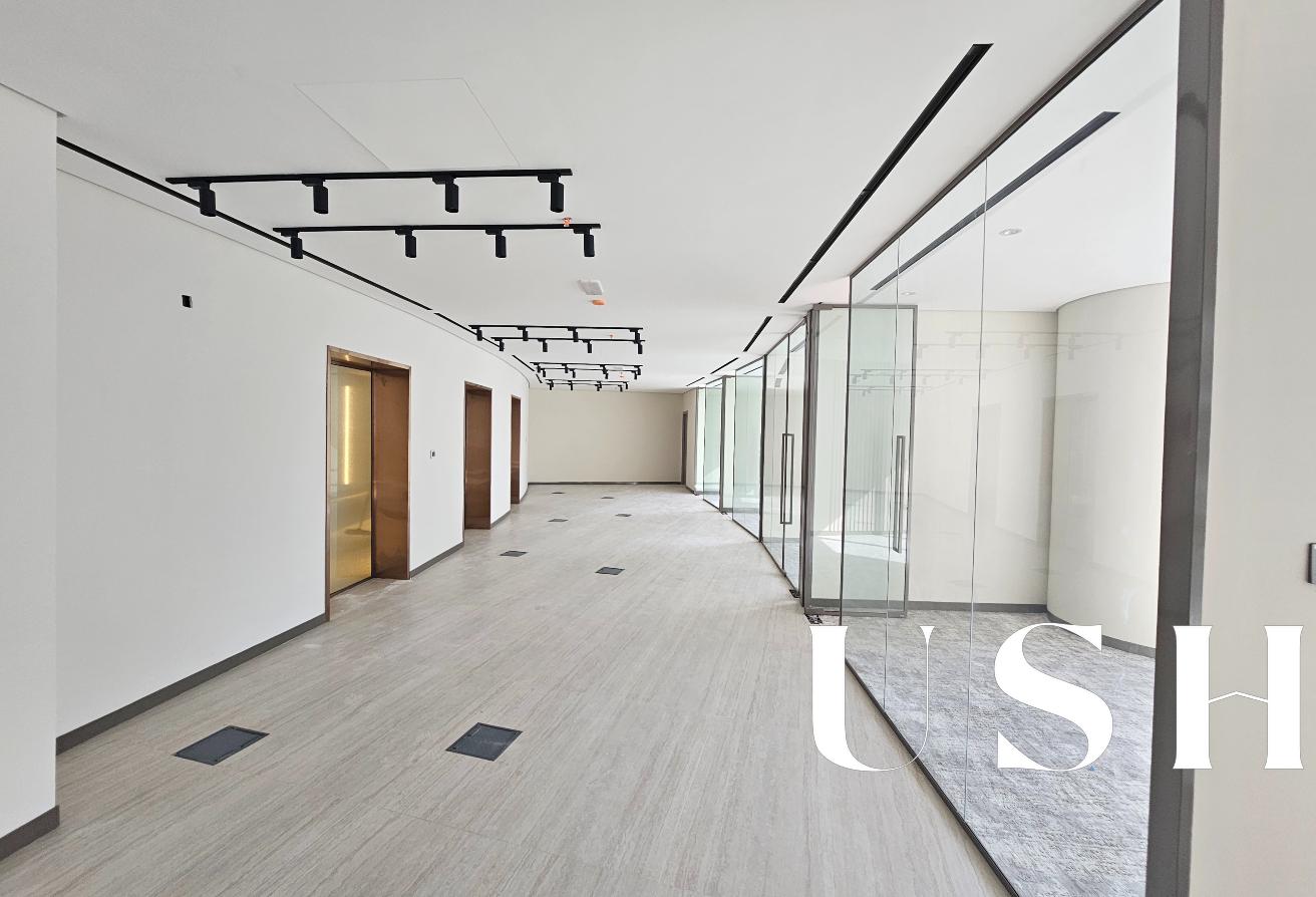 193m² Office in Barsha Heights (Tecom), UAE No. 97802