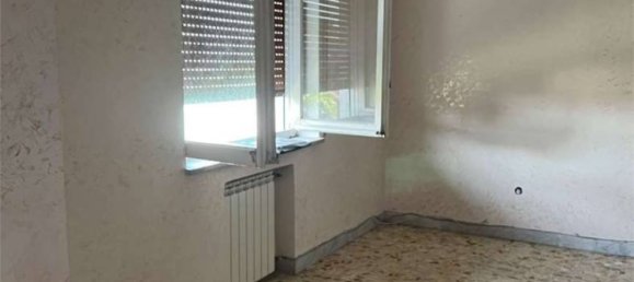 5 rooms Apartment in Somma Vesuviana, Italy No. 273440 17