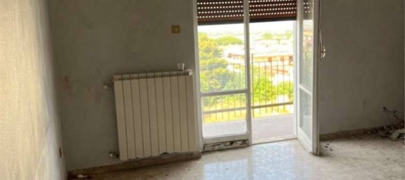 5 rooms Apartment in Somma Vesuviana, Italy No. 273440 10
