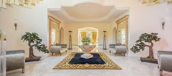 14 bedrooms House in Marbella, Spain No. 184554 23