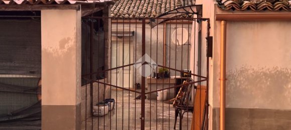 5 rooms House in Mazzarrone, Italy No. 233009 8