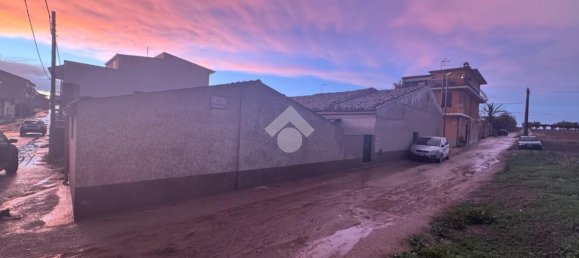 5 rooms House in Mazzarrone, Italy No. 233009 10