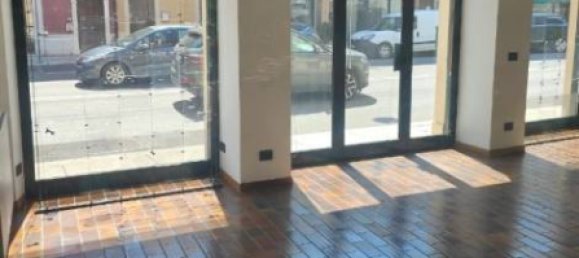 2 bedrooms House in Verona, Italy No. 340949 4