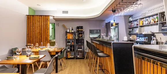 73m² Commercial property in Braga, Portugal No. 78975 10