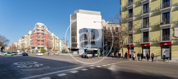 2 bedrooms Apartment in Madrid, Spain No. 117650 15