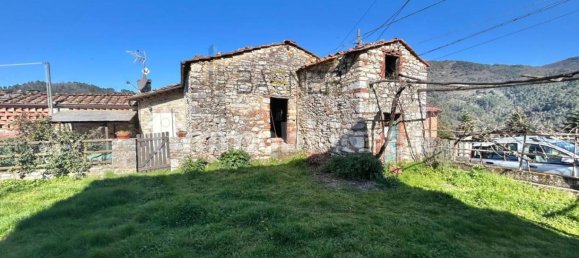 2 bedrooms House in Camaiore, Italy No. 14359 6