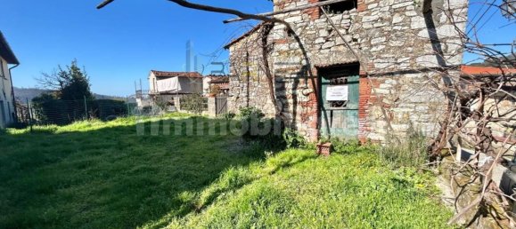 2 bedrooms House in Camaiore, Italy No. 14359 8