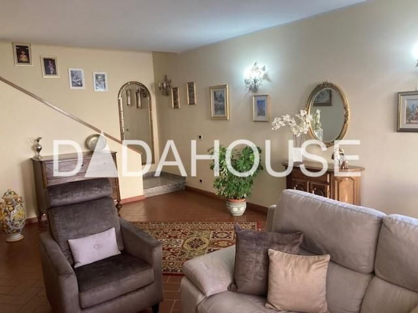 Villa de 9 divisões em Pisa, Italy N.º 270286