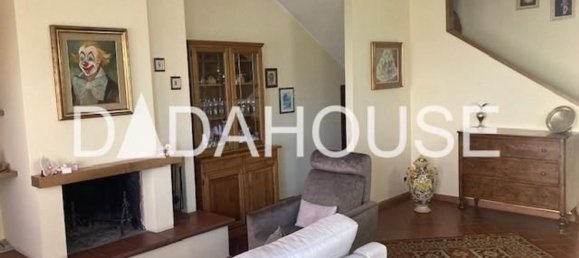 Villa de 9 divisões em Pisa, Italy N.º 270286 3