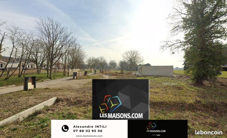 319m² Land in Bessancourt, France No. 359112