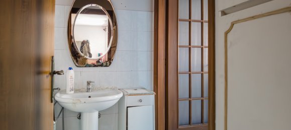 6-Zimmer Haus in Nichelino, Italy, Nr. 14845 6