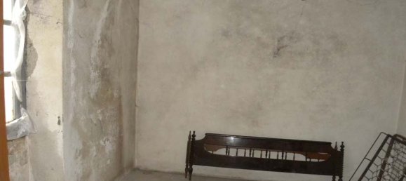 Casa de 4 dormitorios en Pareto, Italy No. 79826 9