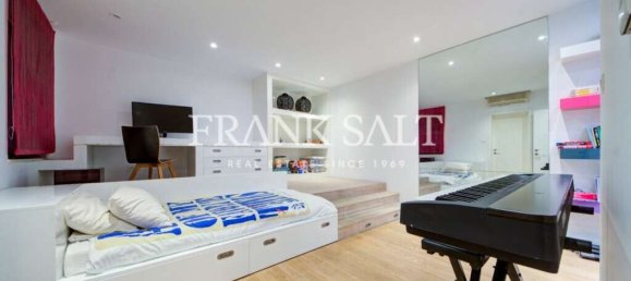 Квартира с 3 спальнями в Сент-Джулианс, Мальта № 2617 2