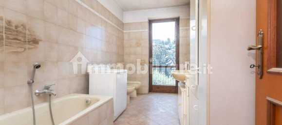2 Schlafzimmer Haus in Saluzzo, Italy, Nr. 277685 19