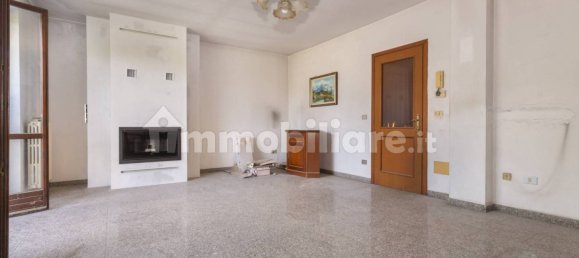 2 Schlafzimmer Haus in Saluzzo, Italy, Nr. 277685 6