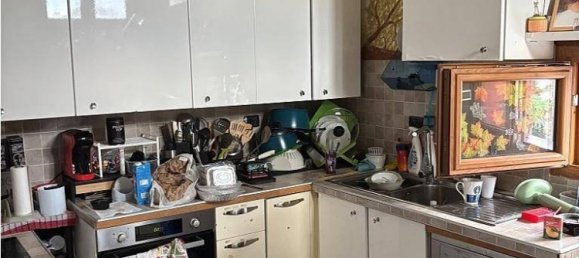 4 bedrooms Apartment in Saronno, Italy No. 281668 24