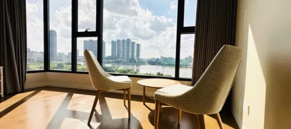 4 dormitorios apartamento en alquiler en Thu Duc, Ho Chi Minh, Vietnam № 74639 2