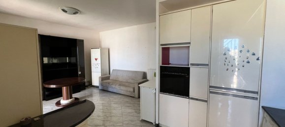 3 bedrooms Apartment in Molfetta, Italy No. 376016 9