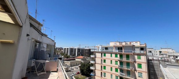 3 bedrooms Apartment in Molfetta, Italy No. 376016 4