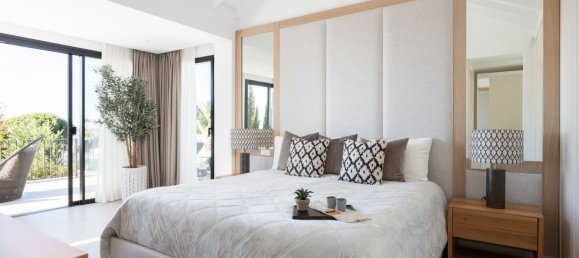 5 bedrooms Villa in Marbella, Spain No. 147527 19