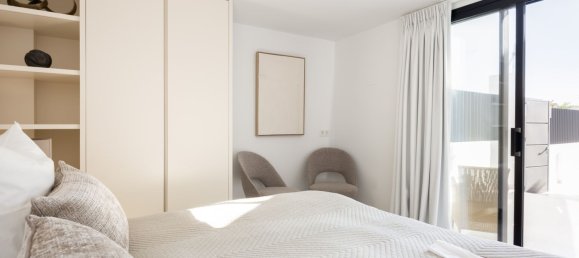 5 bedrooms Villa in Marbella, Spain No. 147527 27