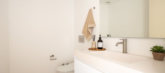 5 bedrooms Villa in Marbella, Spain No. 147527 34