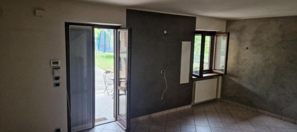 5 bedrooms House in Ferrere, Italy No. 317451 8