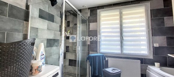 2 bedrooms House in Anguilcourt-le-Sart, France No. 81469 10