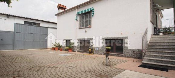 Villa T2 em Milan, Italy N.º 241201 3