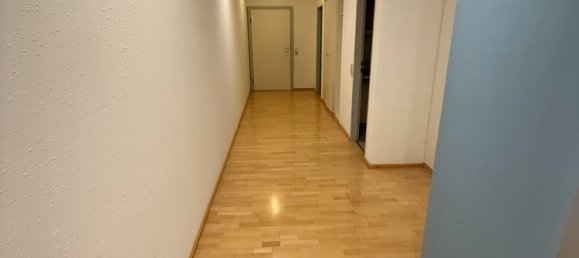 5-salle Bureau à Ravensburg, Germany No. 60499 2