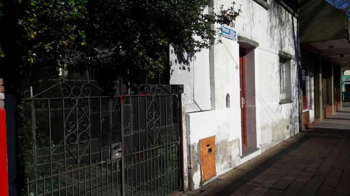 3 bedrooms House in Mar del Plata, Argentina No. 86947