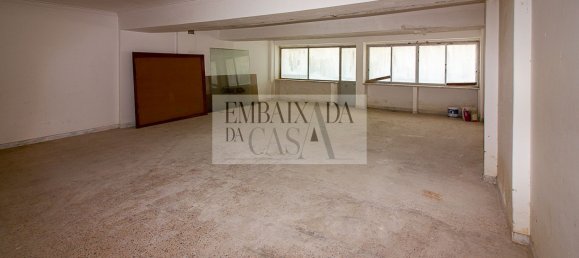 Gewerbliche Immobilie in Sintra, Portugal 210m², Nr. 282572 5