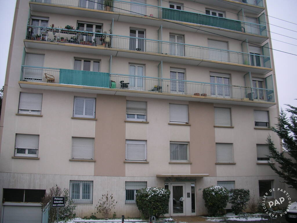 Studio in Melun, France No. 333477