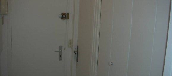 Studio in Melun, France No. 333477 8