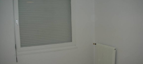 Studio in Melun, France No. 333477 4