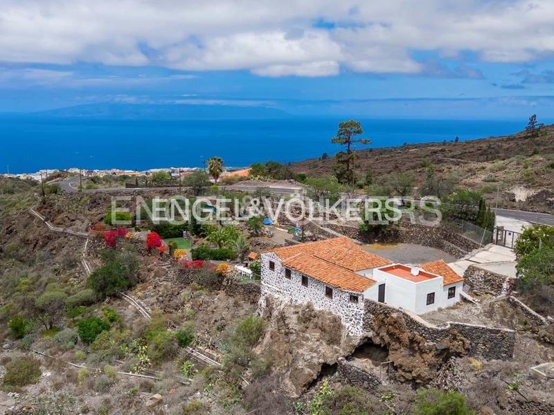 3 bedrooms House in Guia de Isora, Spain No. 237419