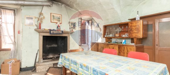 2 bedrooms House in Bagolino, Italy No. 356150 8