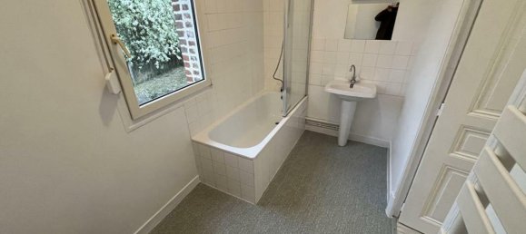 1 Schlafzimmer Gebäude in La Ferte Mace, France, Nr. 355053 8