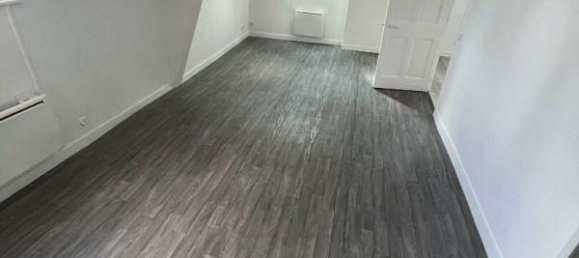 1 Schlafzimmer Gebäude in La Ferte Mace, France, Nr. 355053 2