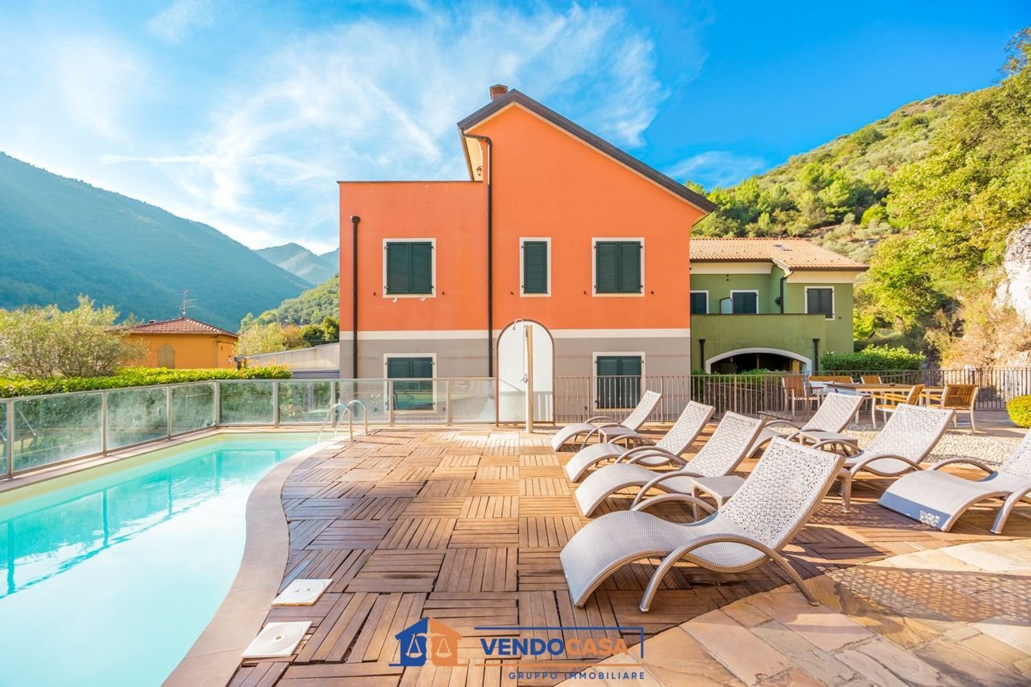 Apartamento de 2 habitaciónes en Zuccarello, Italy No. 123298