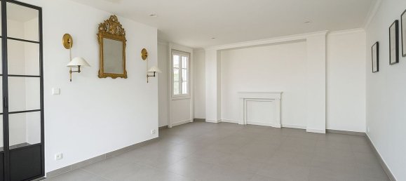 1 bedroom Apartment in Paris, France No. 344542 2