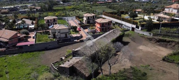 Villa de 8 dormitorios en Aci Sant'Antonio, Italy No. 326577 3