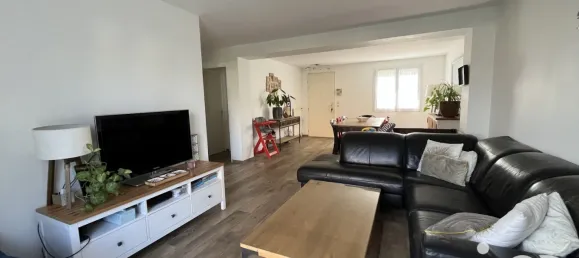 4 bedrooms House in Montevrain, France No. 323535 3